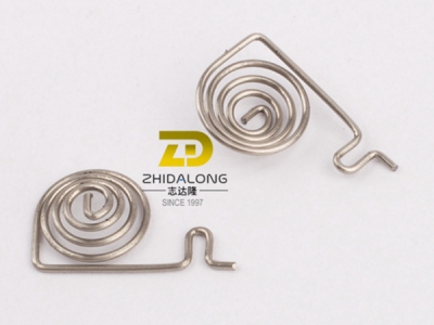 定制各類(lèi)車(chē)充彈簧，壓簧，扭簧，電子彈簧